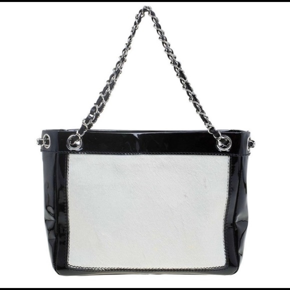 WANT TO TRADE FOR A LOUIS VUITTON CROSSBODY PRISTINE HANDBAG 🌸🩷🌷 - Picture 2 of 7